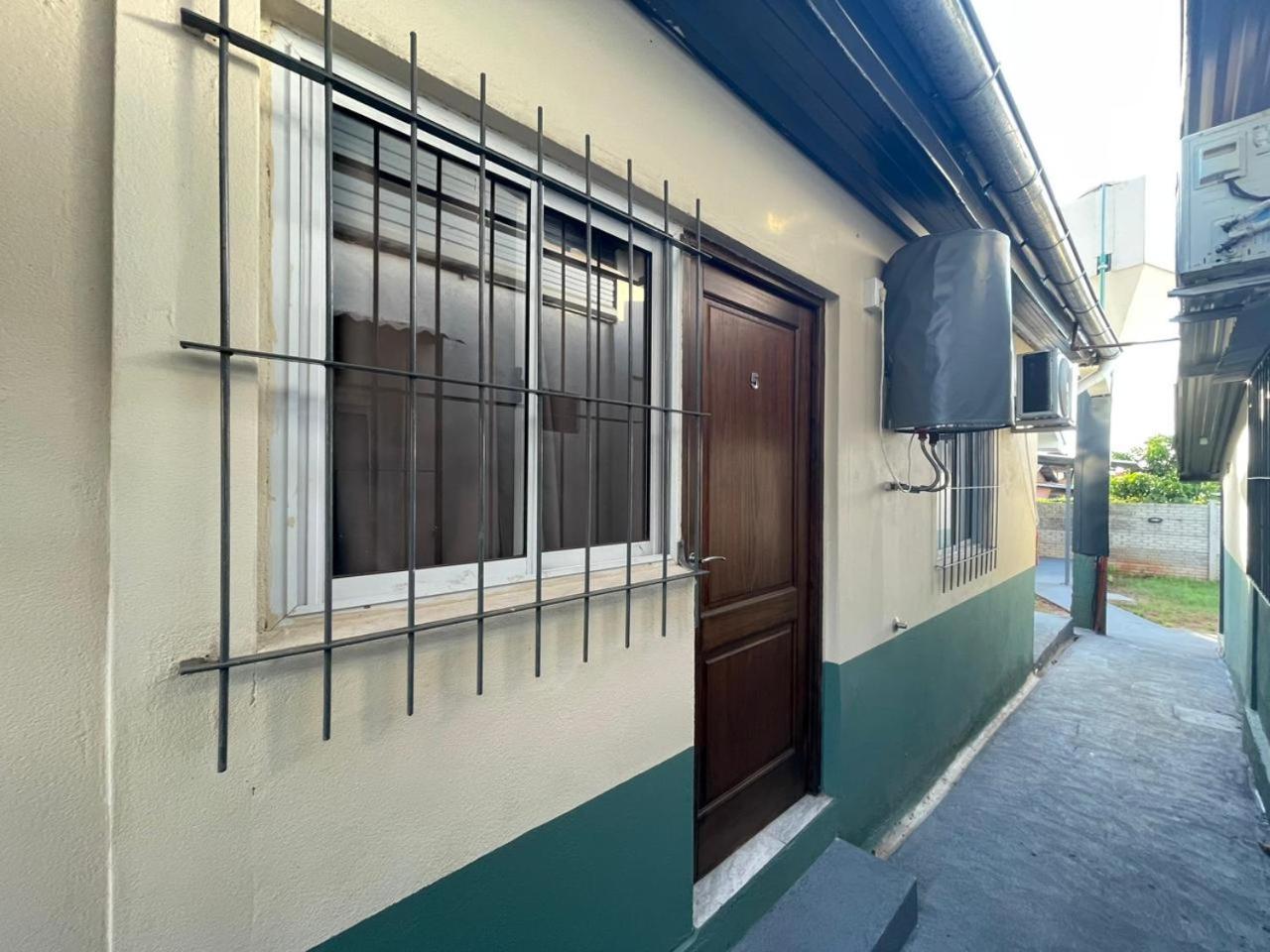 Apart Candioti Departamentos Puerto Iguazú Exterior foto